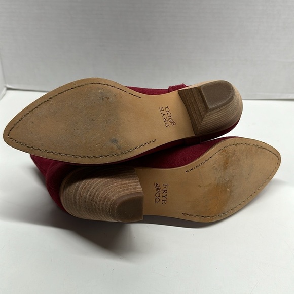 Frye Marley Ankle Boot Heeled Bootie Pull Tab Suede Shoes Raspberry Red Size 8 - Picture 8 of 9